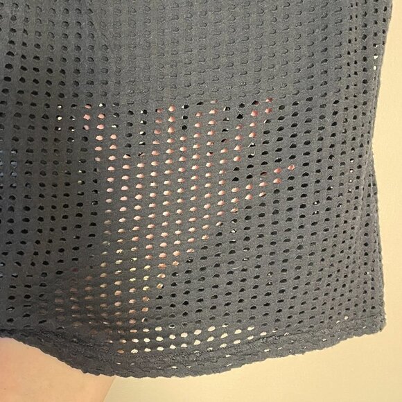 Women's XS Fabletics Bryce Black Tank Breathable Mesh Lined Semi-sheer - Picture 6 of 7